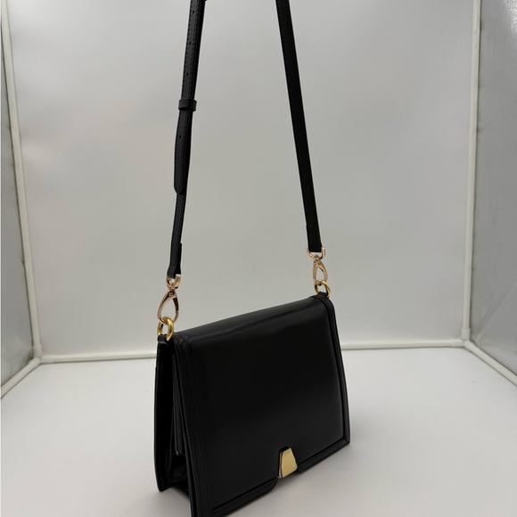 LAUNER LONDON • Small Black Flap Bag • Royal Warrant H.M. QUEEN Made in ENGLAND - Picture 2 of 16